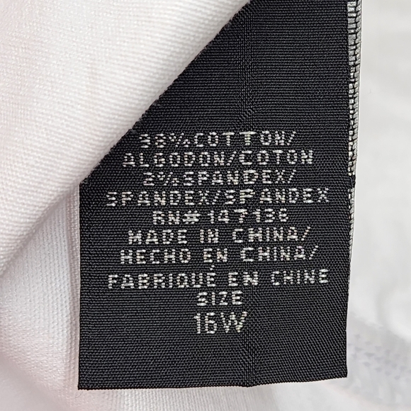 A3 Denim Women's Plus Size Raw Hem White Jean Short - 16W - Picture 5 of 6